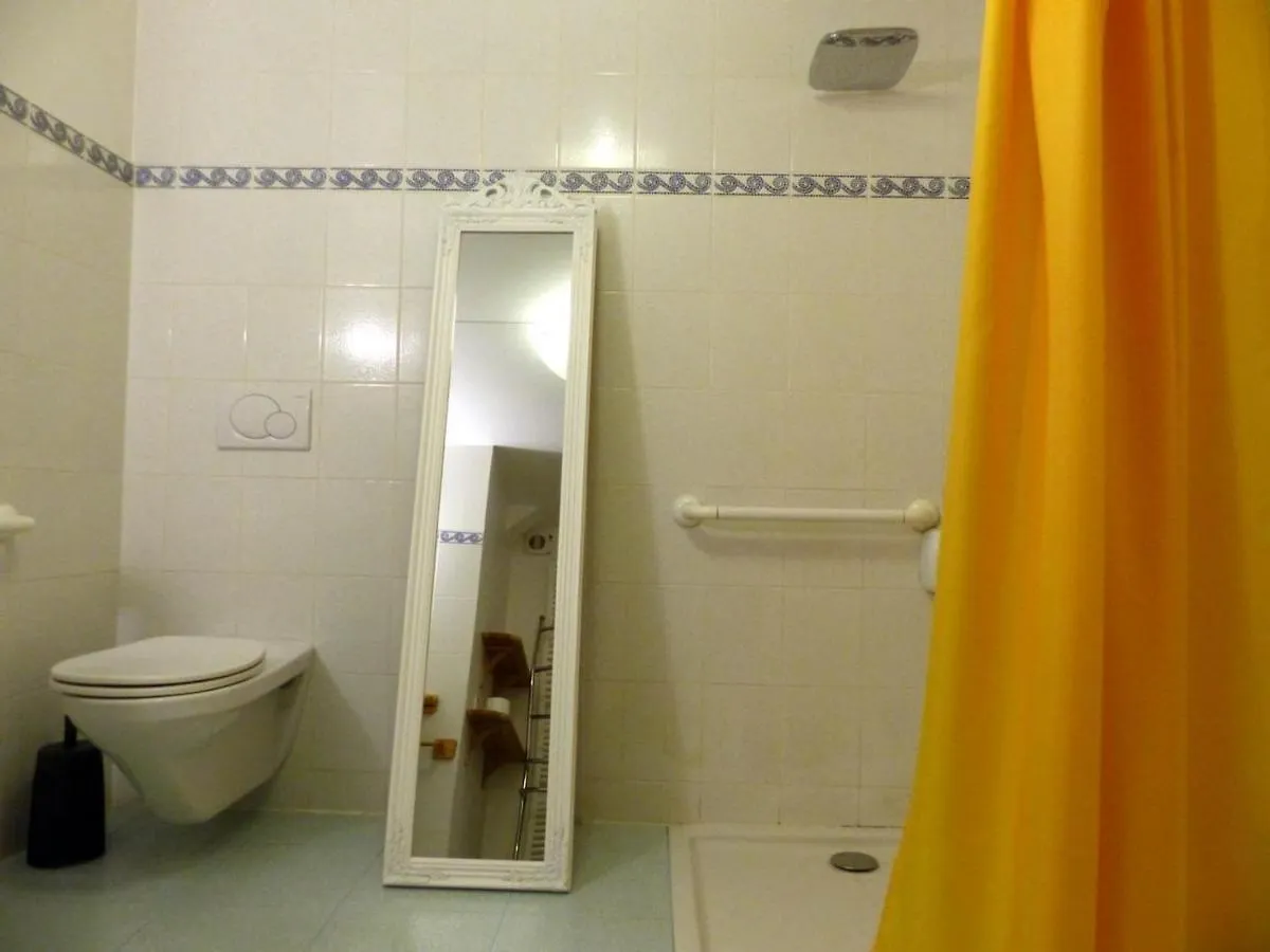 Ferme Restauree 19Eme Siecle, Gite Independant Avec Etang, Proche Du Circuit De Lurcy-Levis - Fr-1-489-392 Holiday home